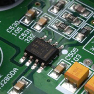 深圳三星貼片電容代理商：電腦主板上貼片電容大小怎么看？
